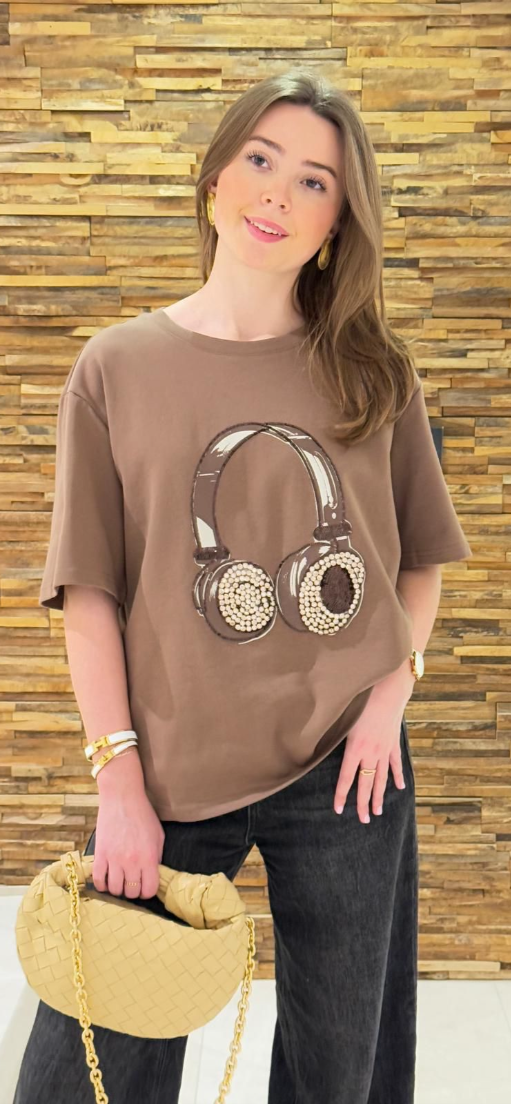 tee-shirt